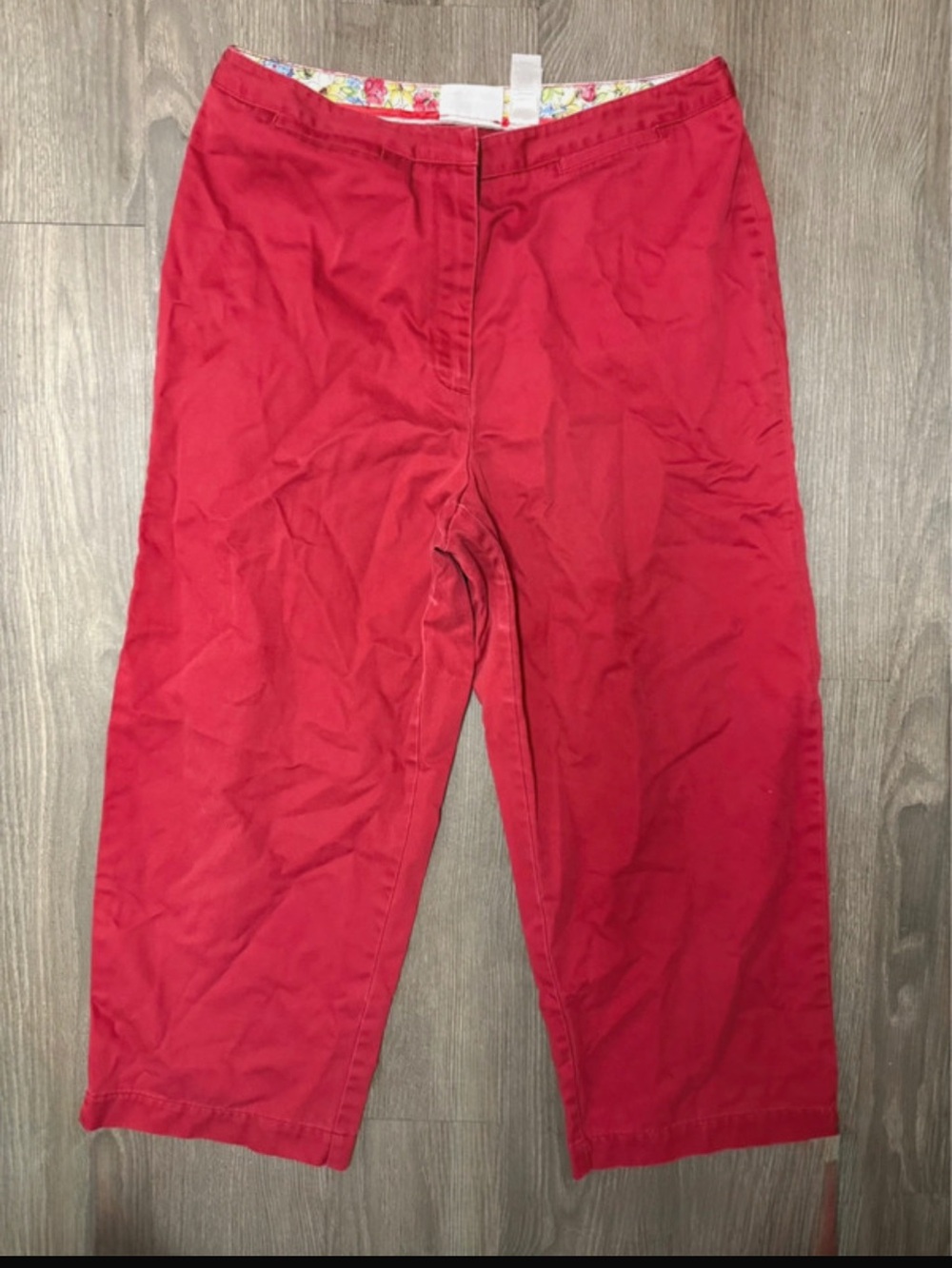 Women’s Red Casual Pants